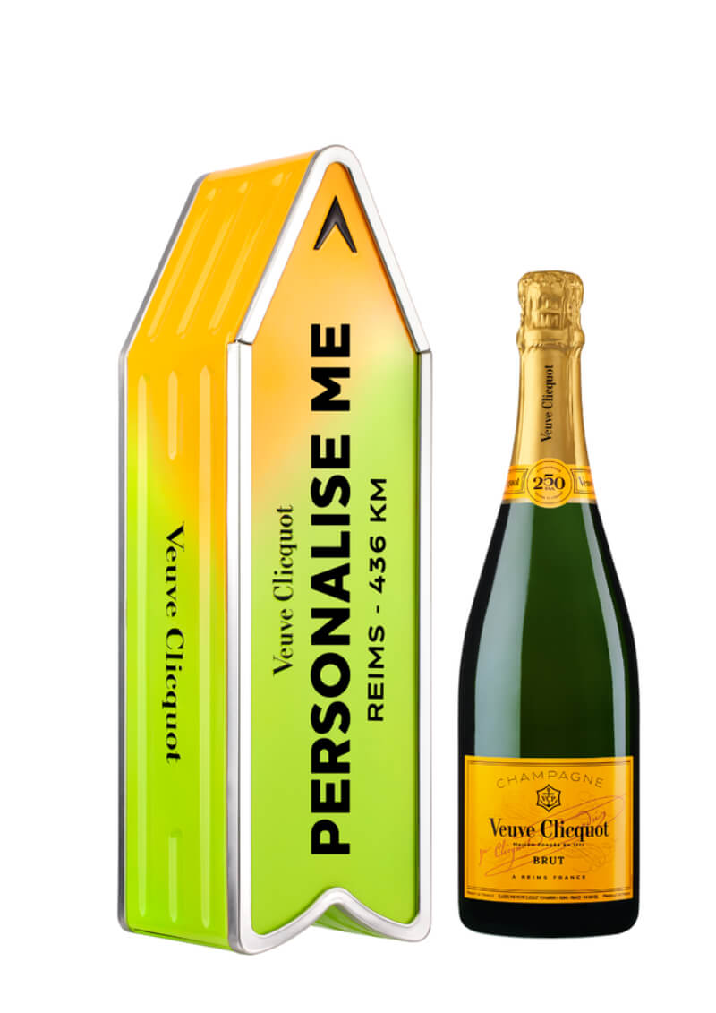 Veuve Clicquot Arrow Connected